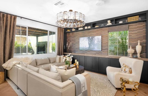 San Juan Capistrano House | Marbella Lane - Stylish Dream Home in RMV w Pool