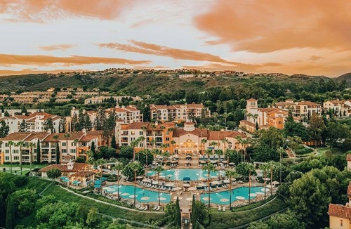 Newport Coast Cabin | Marriott Newport Coast! Across the street from Pelican Hill
