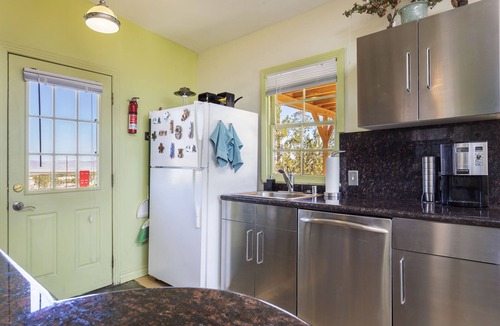 Joshua Tree House | Martian Rose - Out of this World Stargazing & Dark Skies