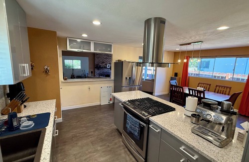Oakland House | Marvelous 3BR House with Garden Oasis by Zoo & Trails