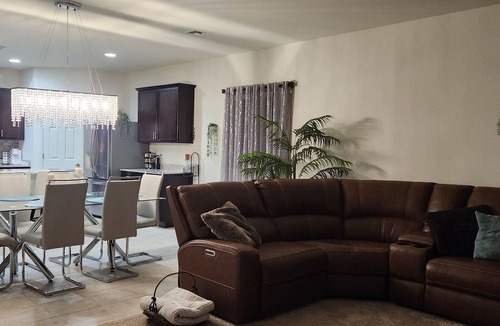 Maricopa House | Marvelous 4-bedroom house with AC in Maricopa