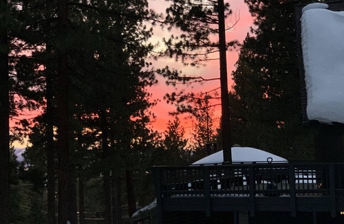 Incline Village House | Memory Making Remodeled Tahoe Cabin - Minutes to Ski Slopes and Lake