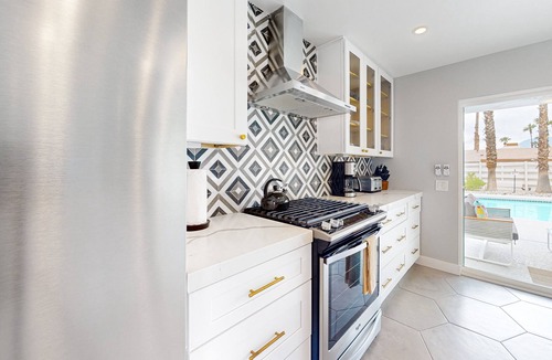 Vista Norte House | Mid-century modern hacienda with pool, outdoor kitchen, & fireplace - dogs ok