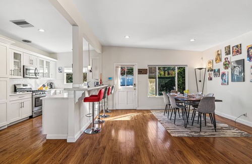 Araby Commons House | Mid-Century Mountain Paradise With Pool, Spa & Mountain Views