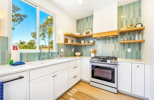 Ivey Ranch - Rancho Del Oro House | Mins To Beach! Jr. Olympic-Size Pool, Spa, Tennis