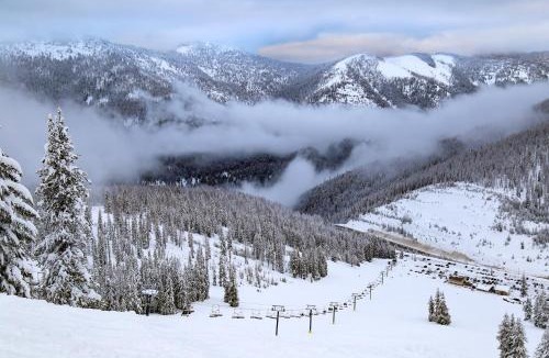 Wallace House | Minutes from Lookout Pass & Silver Mountain