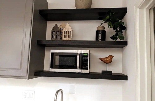 Mountain View House | Modern 1-Br Oasis, Close to Tech Giants+Investors!