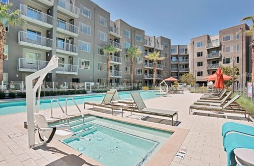 Fremont Condo | Modern 1BR Condo at Aya Apartments