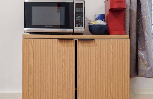 Inner Parkside House | Modern 1BR Suite w/ Private Entry Near SFSU, Park & Transit