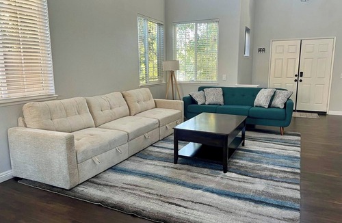 Eastvale House | Modern 4BR Eastvale Home Game Room Pet Friendly 6-Car Parking
