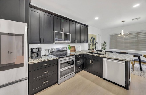 Ashley Heights House | Modern 4BR + Loft Family-Friendly Gilbert Stay Sleeps 11