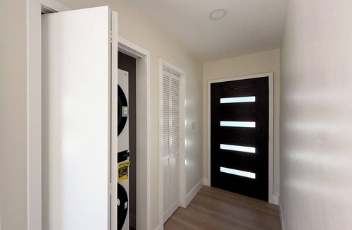 Serra Mesa House | Modern 4BR Retreat Near Beach & Downtown