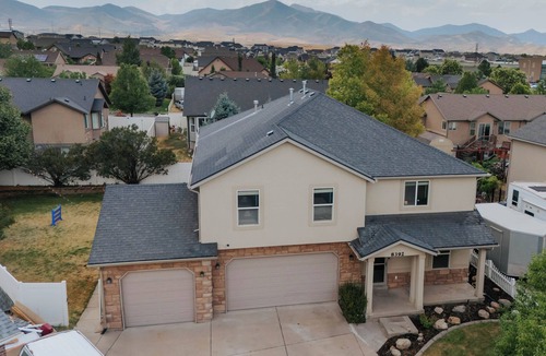 West Jordan House | Modern 5BR Getaway Sleeps Large Groups Near Ski & City