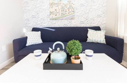 Midway District House | Modern Apt by SeaWorld Near All w/ Wifi & CableTV