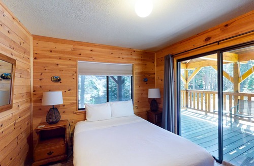 Fish Camp Cabin | Modern cabin w/beautiful views, private gas grill, W/D, and wood fireplace