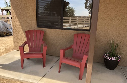 Paso Robles House | Modern country escape with vineyard views, dog friendly