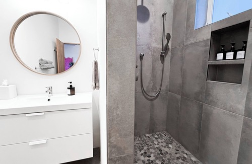 Clarkdale Resort | Modern Desert Suite in Boutique Resort