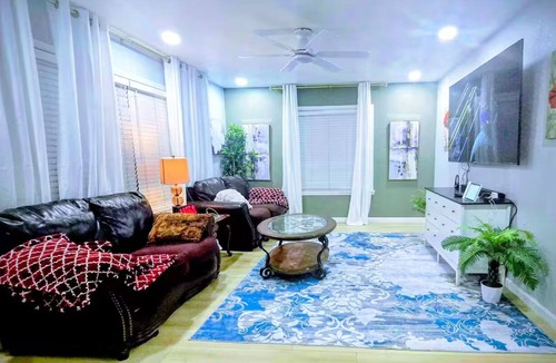 Mira Mesa House | Modern, fully upgraded 4BR/2BA home in central Mira Mesa, San Diego.
