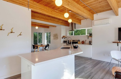 Portland House | Modern Home: Fenced Yard, Pet Friendly, Office, King Bed, Extended Stays