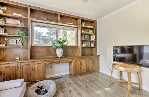 Petaluma House | Modern Home in Napa Area w/Hot Tub & Game Room!