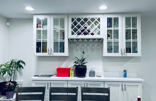 Benicia House | Modern House near Napa, +Hot Tub + Gazebo+ Putting Golf - 30 Day or more