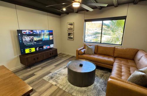 St. George Apartment | Modern Loft with Red Rock Views - Downtown St George