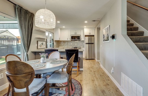 Peacock Condo | Modern Oceanside Living! Family Home w/Workspace