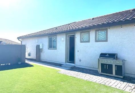 Waddell House | Modern Private Casita Close to Zoo-Casino-Stadium