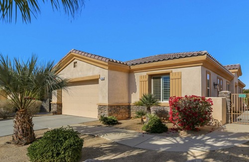 Palm Springs Villa | Modern Private Pool in Golf Course Community