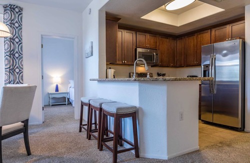 Portofino Apartment | Modern Retreat in Ahwatukee, Heated Pool, Spa, Gym