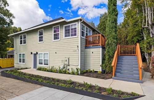 Mill Valley Apartment | Modern Retreat in Heart of Downtown Mill Valley