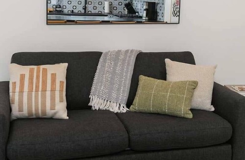 Hillcrest Apartment | Modern Spanish Living in Prime Location Area
