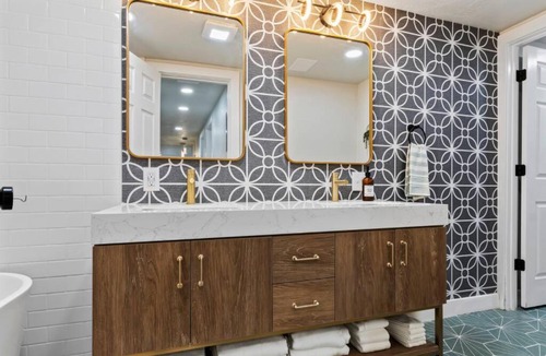 South Salt Lake Apartment | Modern Sugarhouse Condo Near Ski & Downtown