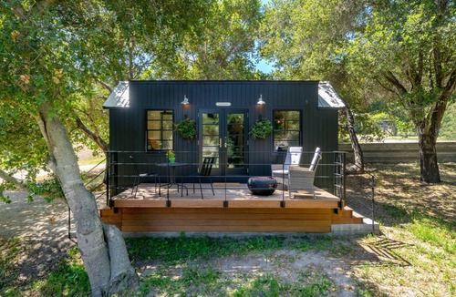 Arroyo Grande Cottage | Modern Wine Country Tiny Home with Gas Fire Pit