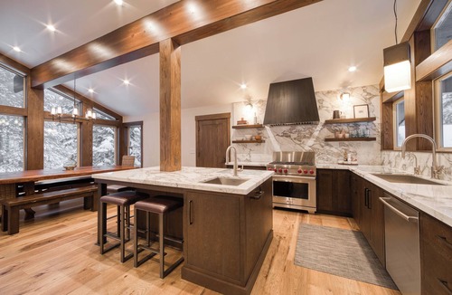 Alpine Meadows House | Monthly Lease - Powder Creek by Tahoe Getaways - 4BR Gorgeous Creekside in Alpine Meadows
