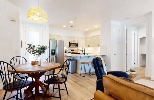 St. George House | Monthly Rental | 3 bed 2 bath | Black Rock Community Overlooking Sun Brook Golf Course