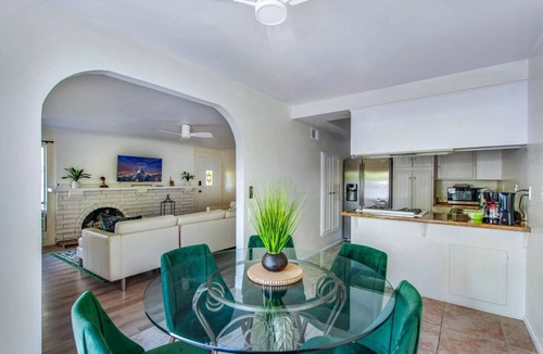 Santa Ana Apartment | Monthly Rental Near South Coast Plaza | 2Bed2Bath