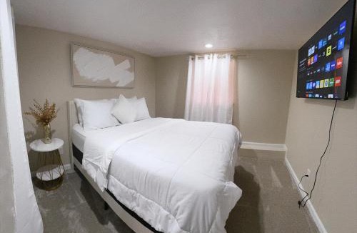 Allendale Apartment | Moonlit Serenity