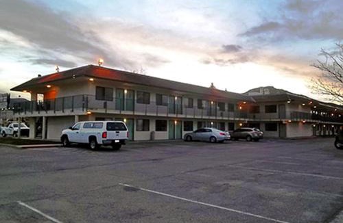 East Ely Hotel | Motel 6-Ely, NV