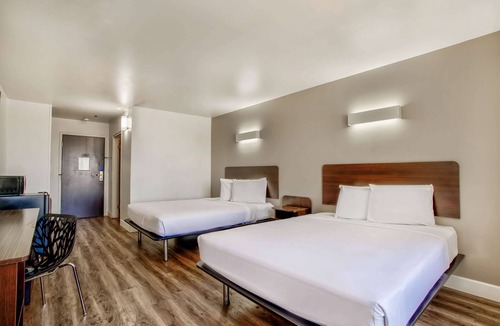 Hesperia Hotel | Motel 6 Hesperia, CA - West Main Street I-15