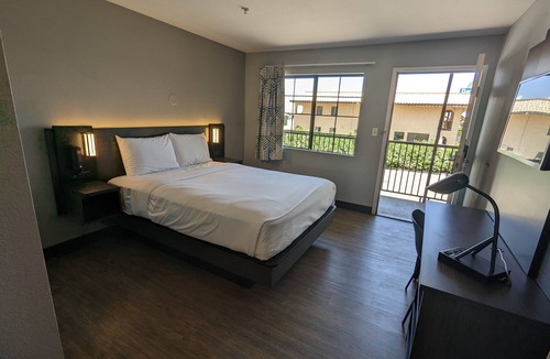 Kingman Hotel | Motel 6 Kingman, AZ - Route 66 East