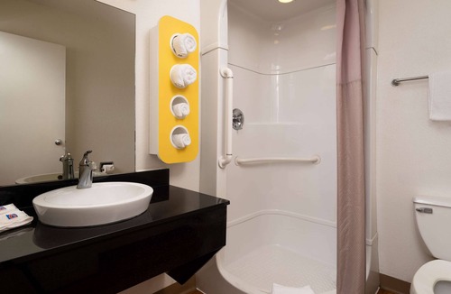 Pismo Beach Hotel | Motel 6 Pismo Beach, CA