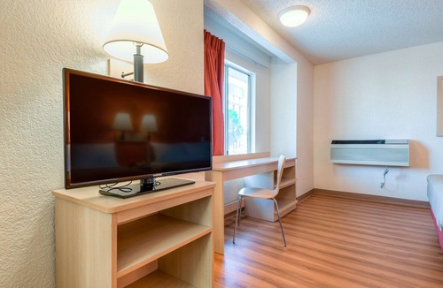 Rowland Heights Hotel | Motel 6 Rowland Heights, CA - Los Angeles - Pomona
