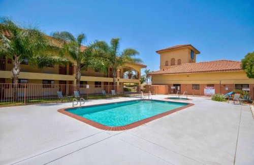 Santa Nella Hotel | Motel 6-Santa Nella, CA - Los Banos