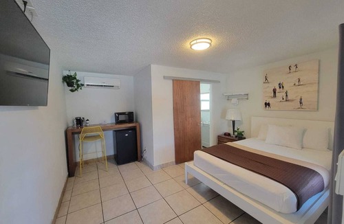 Pacific Beach Hotel | Motel San Diego - In San Diego (Pacific Beach)