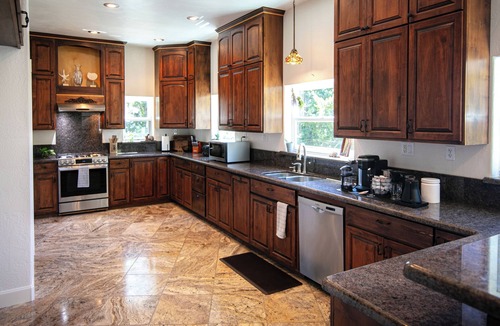 Shelter Cove House | Mountain Azure Shelter Cove - Lost Coast Ocean View, Sleeps 16, Retreats