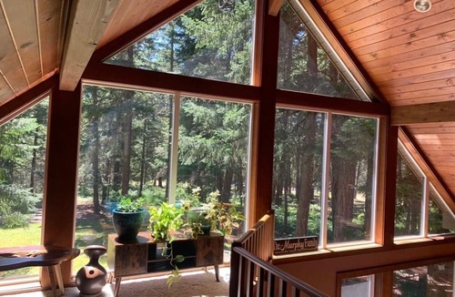 White Salmon Ski Chalet | Mountain Chalet in the Columbia Gorge just minutes from White Salmon River