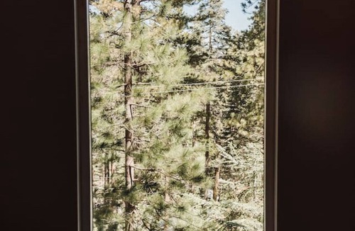 Blue Jay Cabin | Mountain Escape Family Friendly Twin Peaks