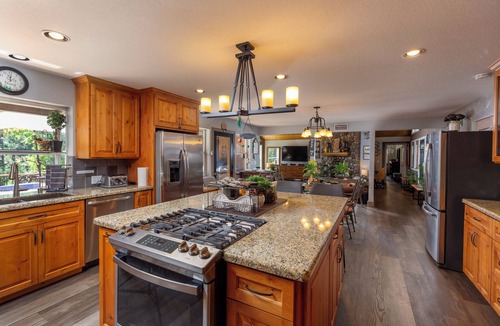 Foresthill Ski Chalet | Mountain Family Resort Pool Hot Tub Games 3 Decks Events Separate Cost