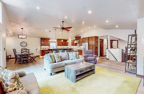 Montgomery Estates House | Mountain Modern Home with game room, pool table, private hot tub and more